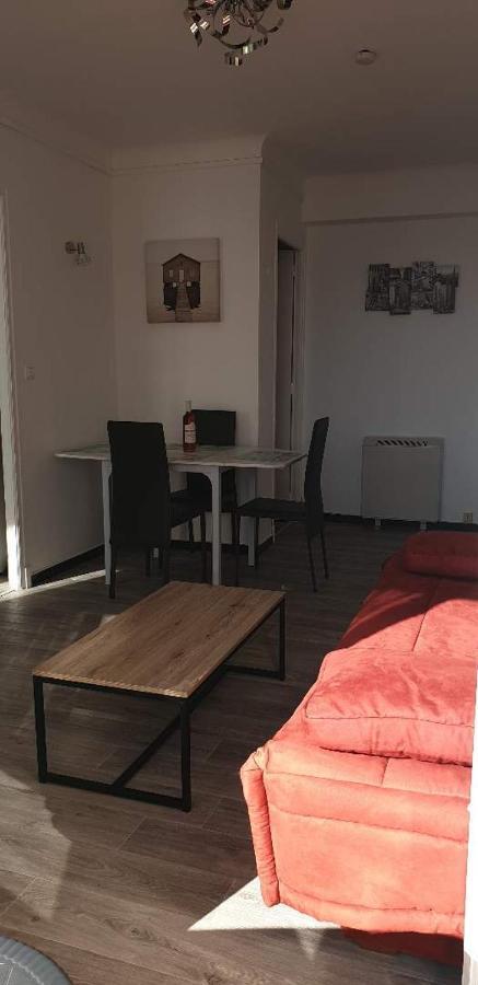 La Croix Du Sud Apartment กาเนต์-อ็อง-รูสซียง ภายนอก รูปภาพ